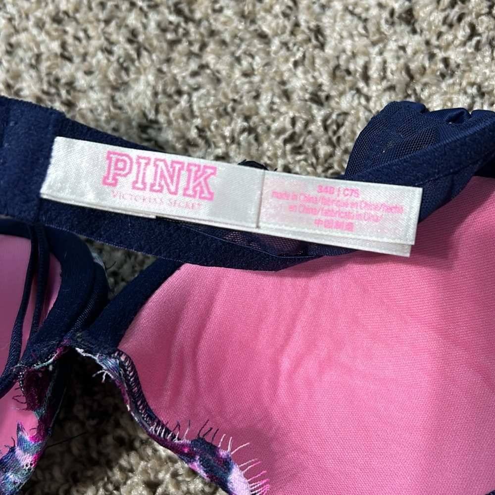 Pink Bra - Picture 3 of 3